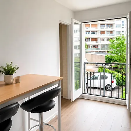 Séjour chez l'habitant La Pompidou - 1 Min De La Gare -
